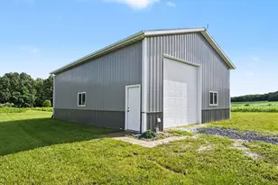3181 Chamberlain Rd, Buchanan, MI 49107 - Photo 3