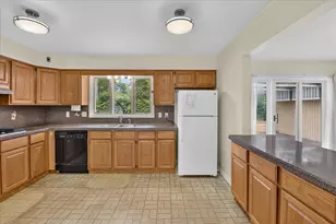 1706 Waverly Rd, Ann Arbor, MI 48103 - Photo 11