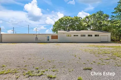 4319 E Apple Avenue, Muskegon, MI 49442 - Photo 3