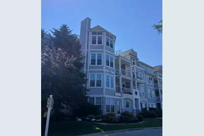 300 S Rath Avenue #5, Ludington, MI 49431 - Photo 3