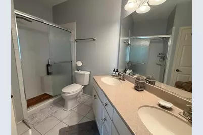 300 S Rath Avenue #5, Ludington, MI 49431 - Photo 15