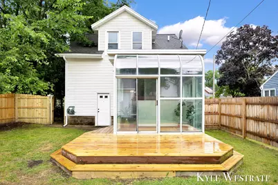 930 Powers Avenue NW, Grand Rapids, MI 49504 - Photo 25