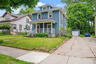 54 Lowell Ave NE, Grand Rapids, MI 49503 - Photo 3