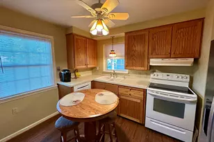 1953 Oxford Rd, Grosse Pointe, MI 48236 - Photo 15