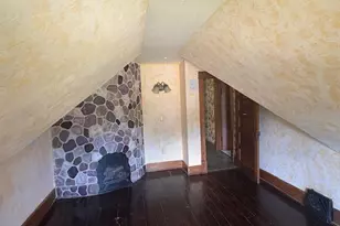 504 S Center St, Hartford, MI 49057 - Photo 17