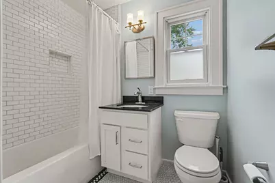 2729 Oakwood Avenue NE, Grand Rapids, MI 49505 - Photo 15