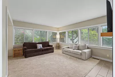 2729 Oakwood Avenue NE, Grand Rapids, MI 49505 - Photo 7