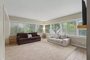 2729 Oakwood Ave NE, Grand Rapids, MI 49505 - Photo 7
