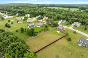 1344 Springview Ct, Middleville, MI 49333 - Photo 3