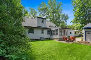 927 Diane St SE, Kentwood, MI 49508 - Photo 43