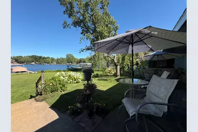 55895 Inn-D-Inn Drive, Dowagiac, MI 49047 - Photo 7
