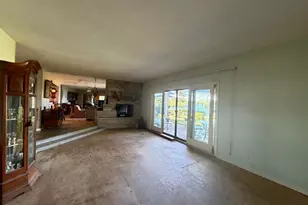 55895 Inn-D-Inn Dr, Dowagiac, MI 49047 - Photo 29