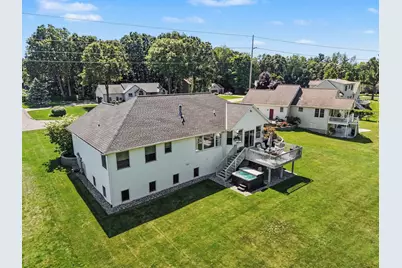 13154 Acacia Drive, Grand Haven, MI 49417 - Photo 3