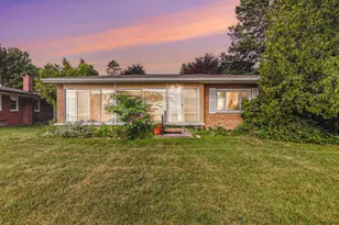 6458 Lakeshore Rd, Lakeport, MI 48059 - Photo 23