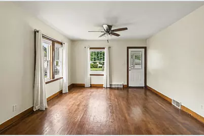 723 N Elm Avenue, Jackson, MI 49202 - Photo 7