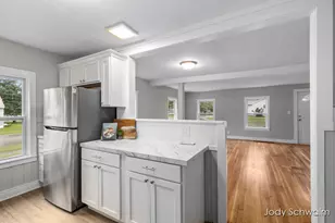 3844 Clyde Park Ave SW, Wyoming, MI 49509 - Photo 15