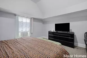 323 Robey Pl SE, Grand Rapids, MI 49506 - Photo 19