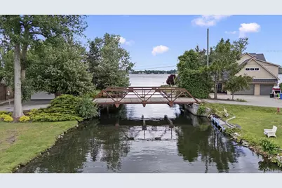 4691 Mapleview Avenue, West Bloomfield, MI 48324 - Photo 25
