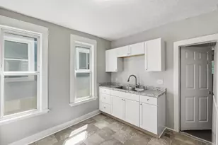 1128 Sigsbee St SE, Grand Rapids, MI 49506 - Photo 13