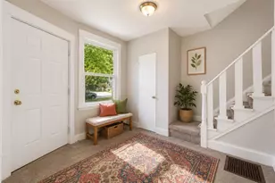 1128 Sigsbee St SE, Grand Rapids, MI 49506 - Photo 3