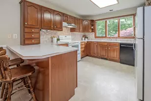 6669 W H Ave, Kalamazoo, MI 49009 - Photo 5