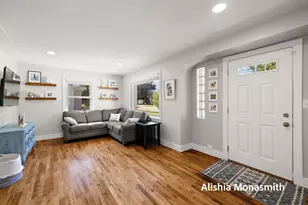 938 Colfax Ave, Grand Haven, MI 49417 - Photo 9