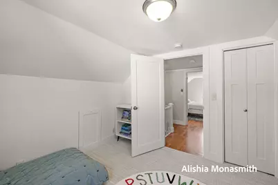 938 Colfax Avenue, Grand Haven, MI 49417 - Photo 33