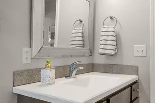 938 Colfax Ave, Grand Haven, MI 49417 - Photo 27