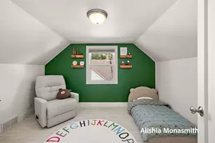 938 Colfax Ave, Grand Haven, MI 49417 - Photo 31