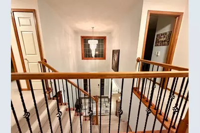 18175 Queensbury Drive, Livonia, MI 48152 - Photo 7