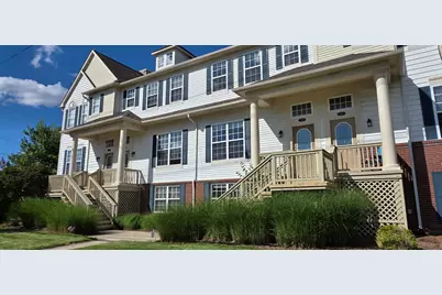 1545 Cass Lake Road #6, Keego Harbor, MI 48320 - Photo 1