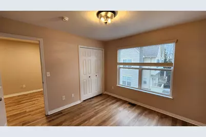 1545 Cass Lake Road #6, Keego Harbor, MI 48320 - Photo 17