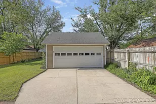 1134 Hoyt St SE, Grand Rapids, MI 49507 - Photo 41