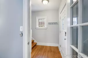 1134 Hoyt St SE, Grand Rapids, MI 49507 - Photo 7