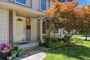 1510 King George Blvd, Ann Arbor, MI 48104 - Photo 3