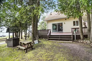 1445 US-2, Saint Ignace, MI 49781 - Photo 43