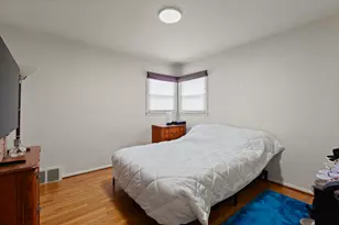 736 Farnham Ave, Lincoln Park, MI 48146 - Photo 17