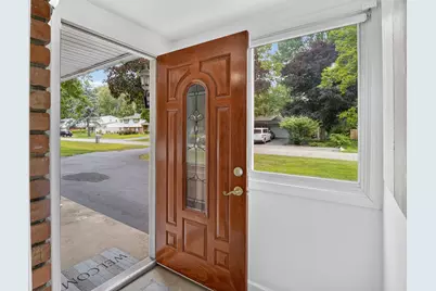 32463 Dunford Street, Farmington Hills, MI 48334 - Photo 5