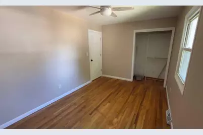 3902 Oriole Avenue SW, Wyoming, MI 49509 - Photo 9