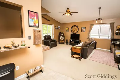 1100 Sprucewood Drive, Greenville, MI 48838 - Photo 9