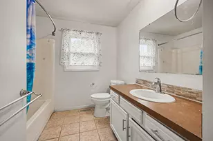 1915 Shorewood Dr, Norton Shores, MI 49441 - Photo 21