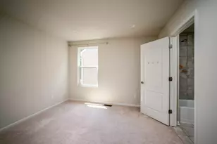 2825 Dillon Dr, Ann Arbor, MI 48105 - Photo 31