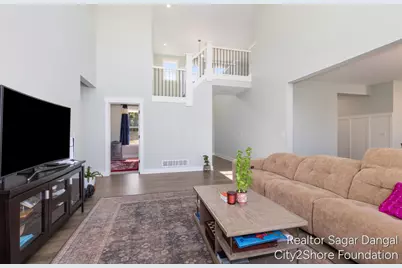 5961 SE Claymont Court SE, Caledonia, MI 49316 - Photo 5