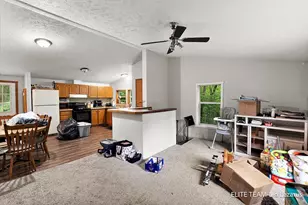 6718 Schmeid Rd, Lakeview, MI 48850 - Photo 11