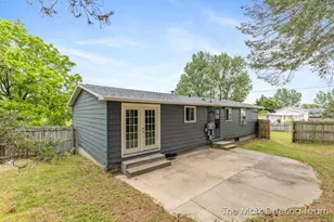 1031 Fuller Ave, Big Rapids, MI 49307 - Photo 31