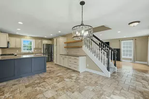 2485 WillowRidge Dr, Jenison, MI 49428 - Photo 9