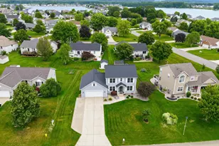 2485 WillowRidge Dr, Jenison, MI 49428 - Photo 5