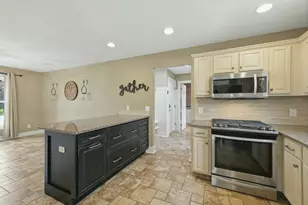 2485 WillowRidge Dr, Jenison, MI 49428 - Photo 17