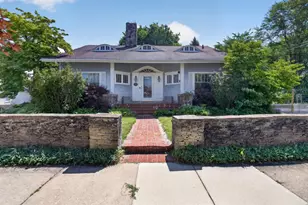 311 S Thompson St, Jackson, MI 49203 - Photo 1