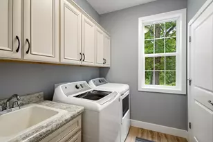 2213 Hunters Pond, Kalamazoo, MI 49048 - Photo 13